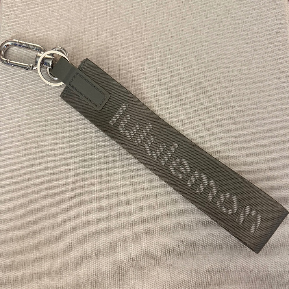 Lululemon Never lost keychain